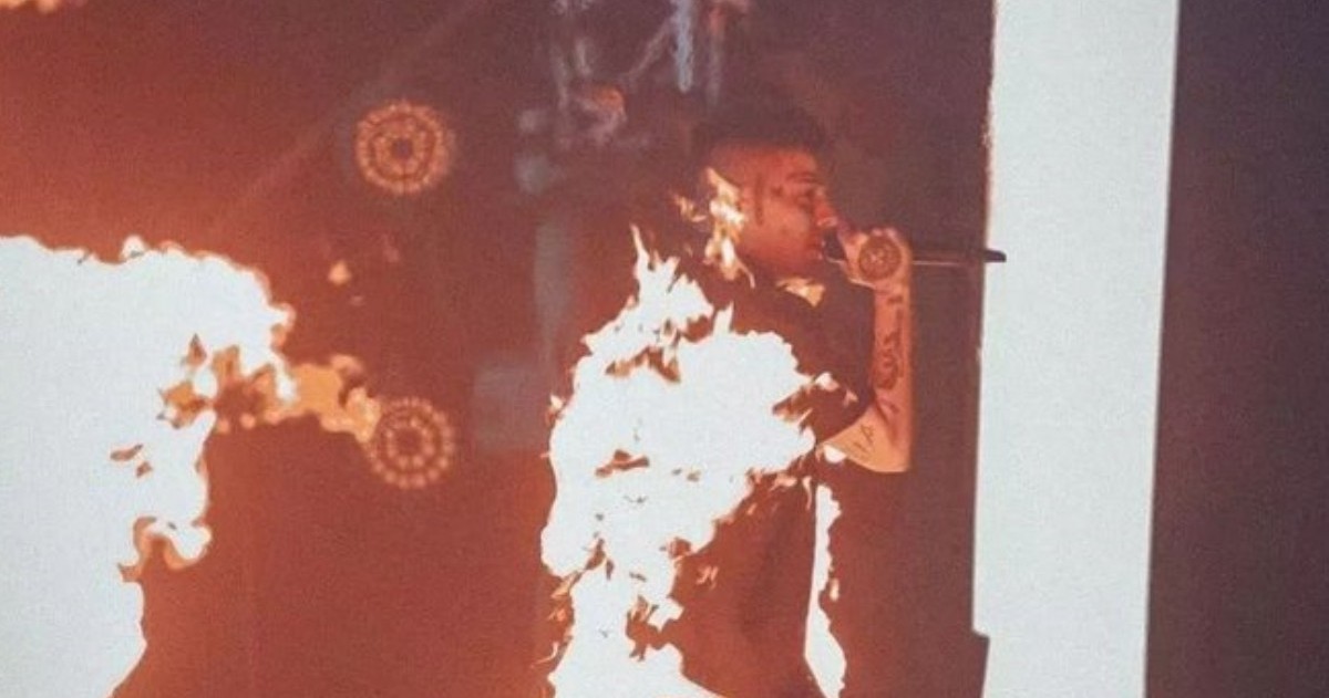 Duki sufrió un accidente en medio de su show este fin de semana y preocupó a sus fanáticos.