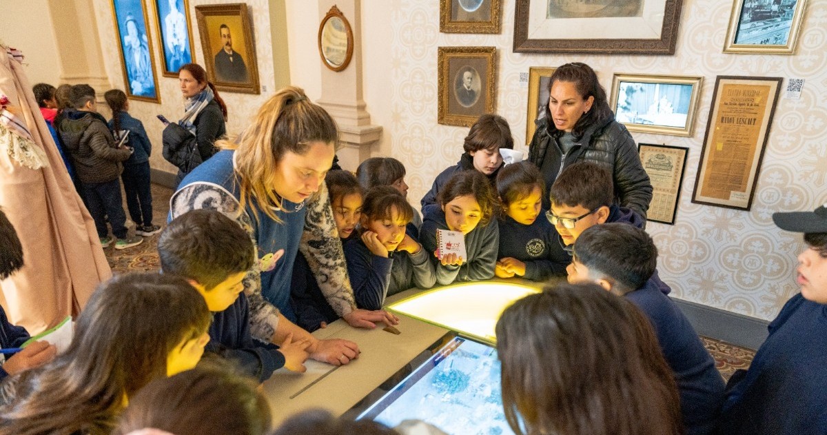 Este programa comenzó el año pasado y hasta la actualidad más de 5 mil chicos ya participaron de esta propuesta para conocer los atractivos turísticos y culturales de San Nicolás.