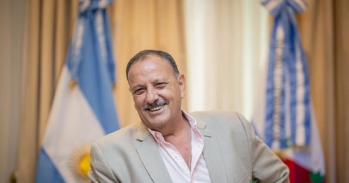 El gobernador de La Rioja apuntó sin nombrarlo al embajador Marc Stanley y lo acusó de entrometerse en asuntos internos del país. Cuestionó también al presidente por avalar estas intervenciones.