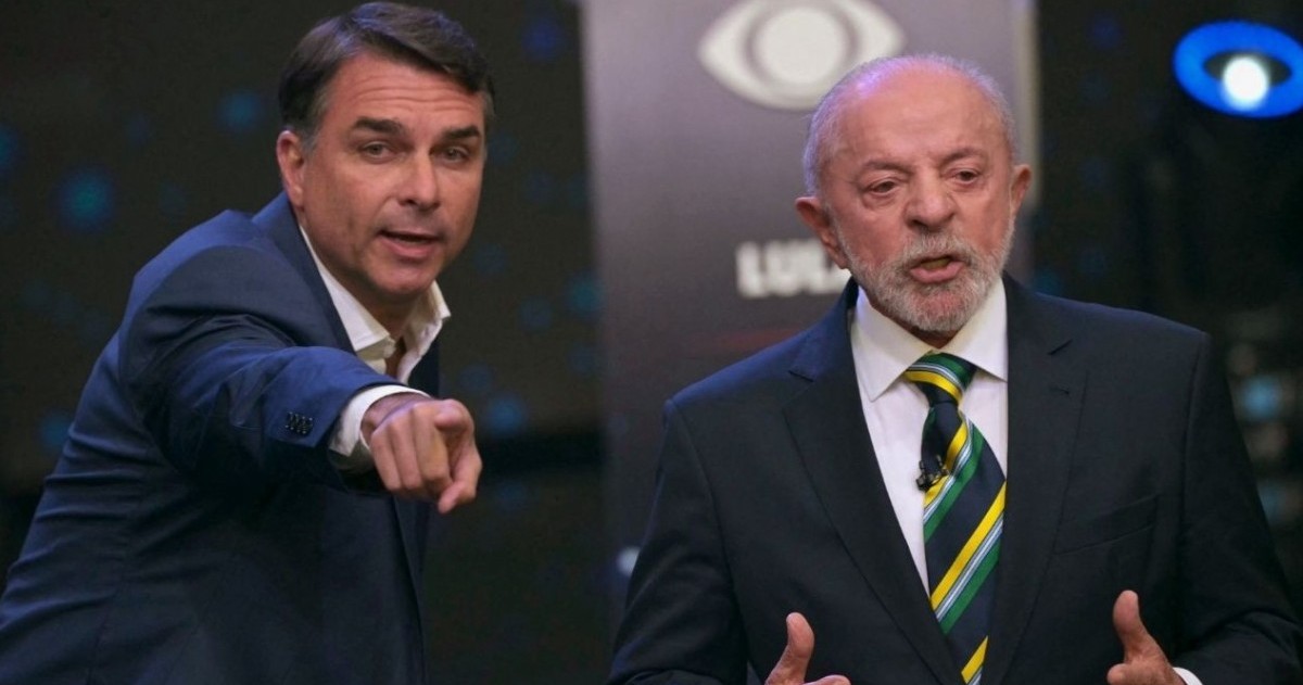 El presidente brasileño, Luiz Inácio Lula da Silva, y el candidato opositor Flavio Bolsonaro protagonizaron, según la información publicada, un enfrentamiento electoral marcado por las críticas cruzadas y sus diferencias sobre seguridad y economía.