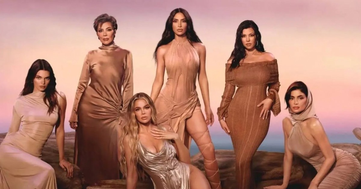 El clan más famoso del mundo vuelve con una nueva temporada cargada de emociones, conflictos familiares y lujo extremo.