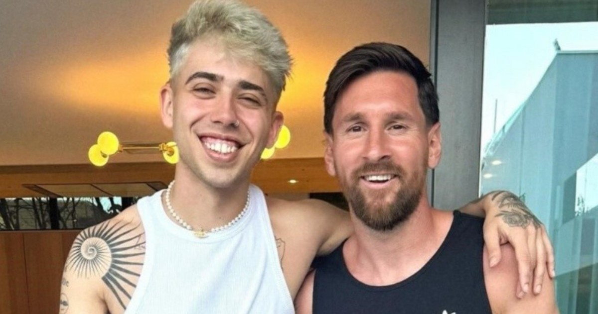 Luck Ra y Juan Portella unieron sus voces para rendir homenaje a Lionel Messi con una canción inspirada en la pasión que genera el capitán argentino entre los hinchas.