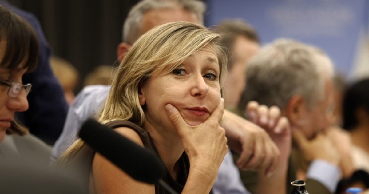 Myriam Bregman cuestionó a Javier Milei luego de que el Presidente compartiera una imagen editada en la que la dirigente aparecía con golpes en el rostro.
