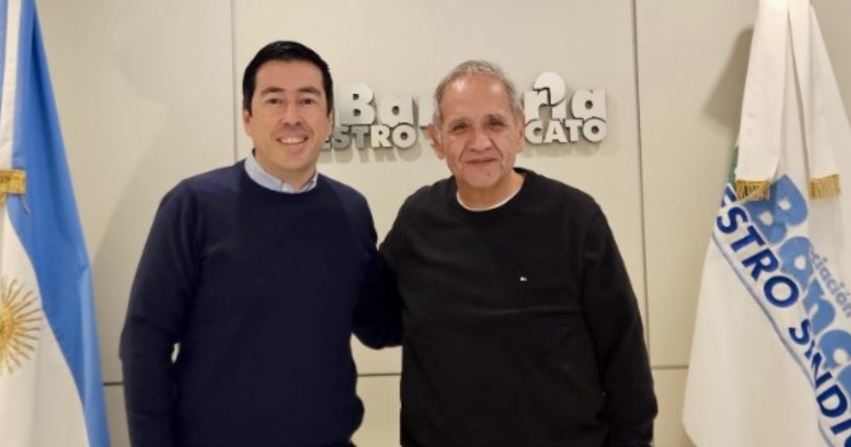 Leonardo Nardini mantuvo un encuentro con Sergio Palazzo para analizar la situación económica de trabajadores y jubilados en medio del incremento del endeudamiento familiar.