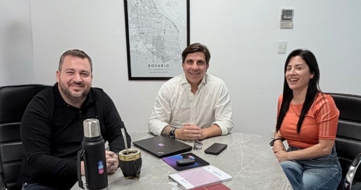 Leda Bergonzi se reunió con Walter Ghione y Pablo Gavira, referentes evangelistas del partido UNO, en un encuentro que abrió lecturas políticas dentro del armado de Unidos.