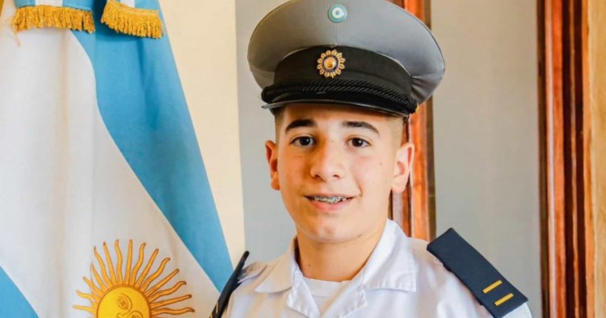 Yusef Schamun, oriundo de Alijilán, fue reconocido como el estudiante con mejor rendimiento del Liceo Militar “Gregorio Aráoz de Lamadrid”.