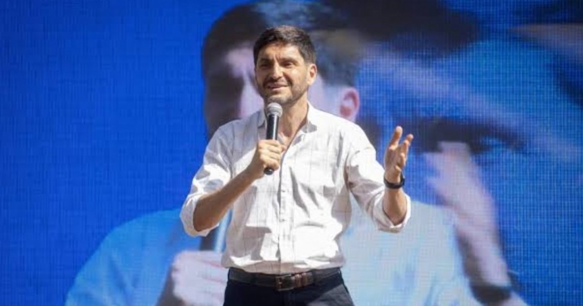 Maximiliano Pullaro quedó en el centro de cuestionamientos por publicaciones atribuidas a una supuesta estrategia comunicacional del Gobierno de Santa Fe.