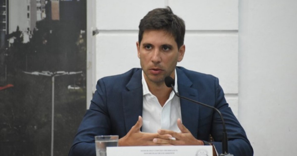 La ceremonia marcará el inicio formal del 117º período legislativo y contará con el mensaje del intendente ante los concejales, en un escenario atravesado por definiciones pendientes dentro de los bloques opositores.