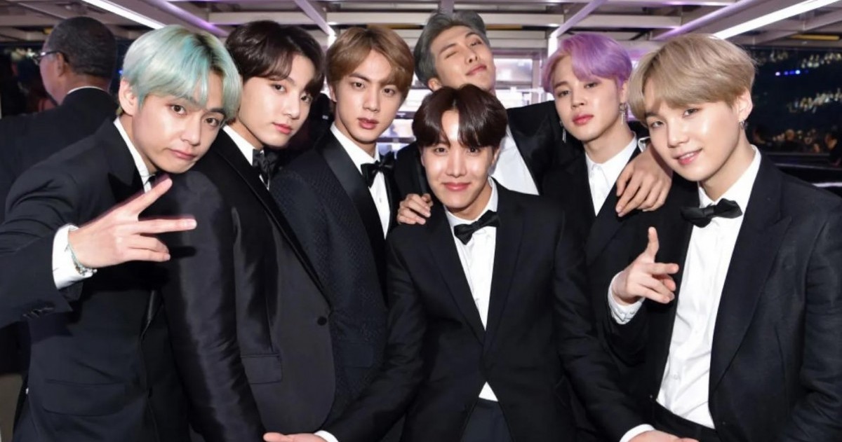 La banda surcoreana se presentará el 23 y 24 de octubre y desató una movilización masiva del fandom ARMY, que comenzó la vigilia anticipada en las inmediaciones del Estadio Monumental.