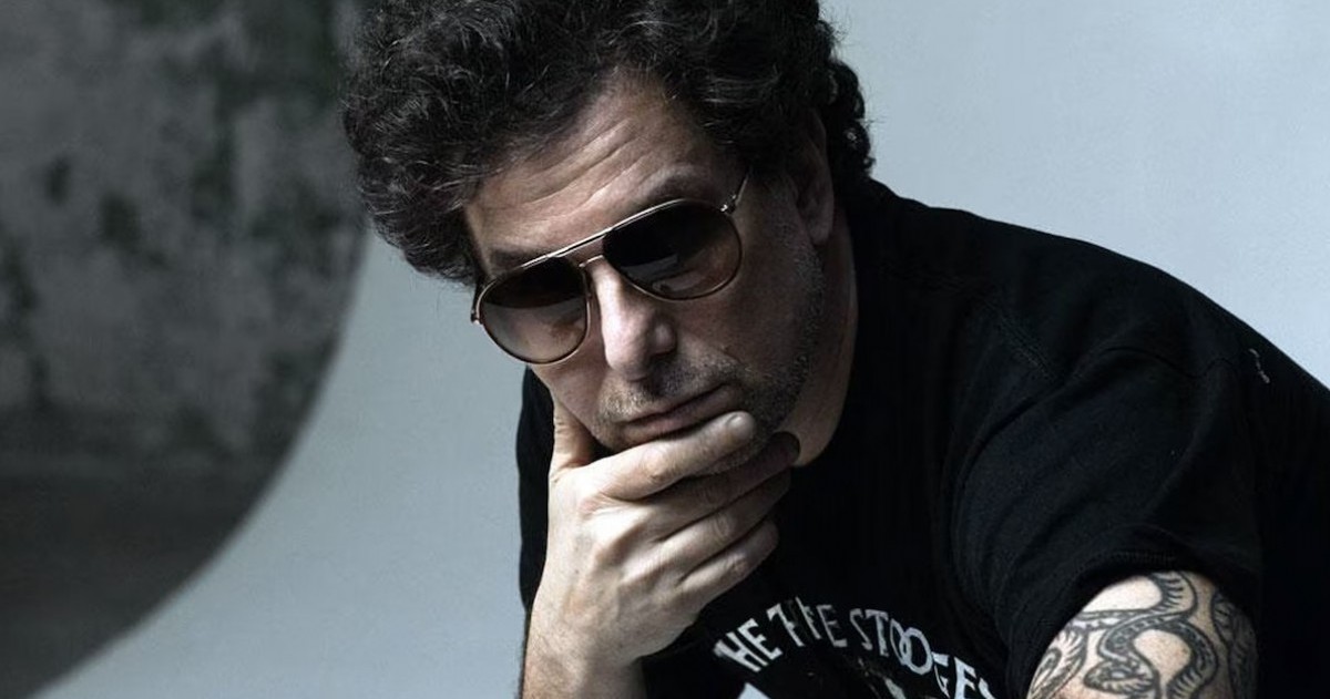 El artista se presentará el 20 de noviembre en La Playa de la Música, en un recital que promete emociones, clásicos eternos y un recorrido por su nueva etapa musical.