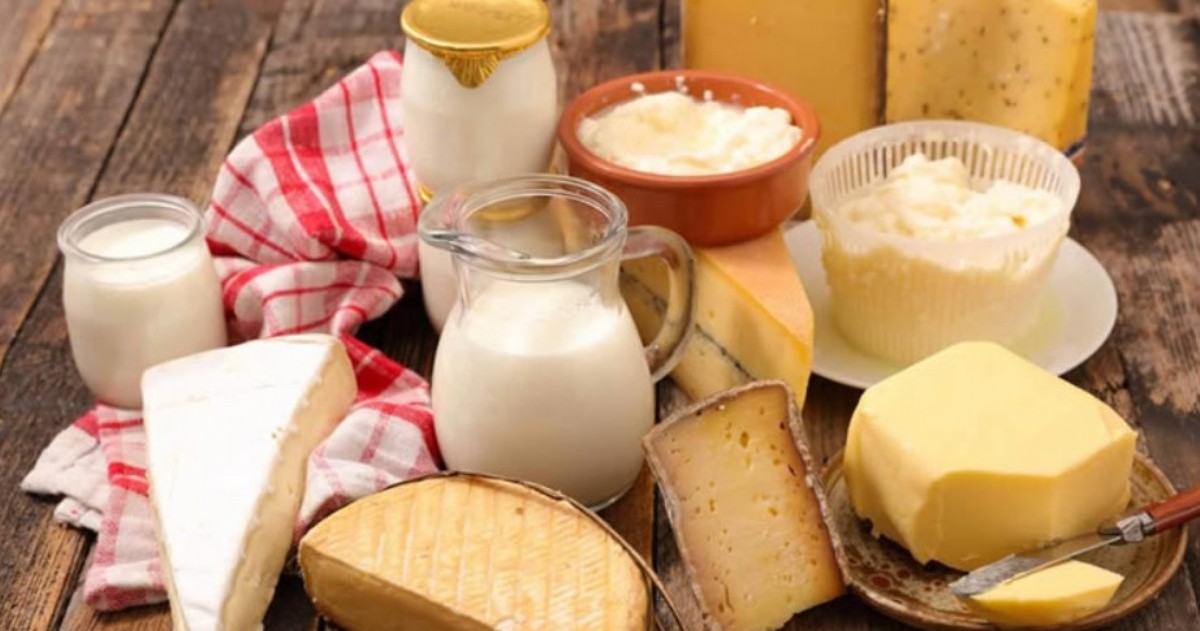 Un informe del Observatorio de la Cadena Láctea Argentina advirtió una fuerte contracción del consumo, impulsada por la pérdida del poder adquisitivo y el avance de segundas marcas y ventas informales.