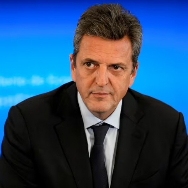 Massa apuntó contra el Gobierno de Milei y anticipó un cambio político en 2027