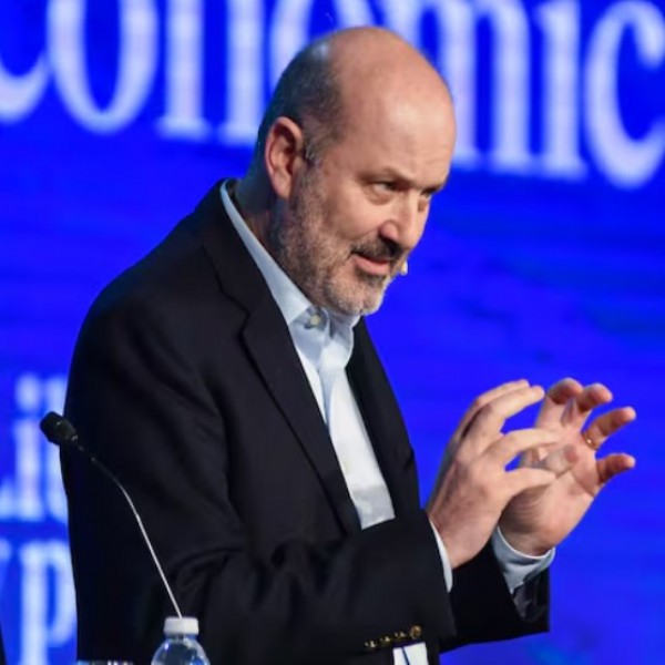 Gimnasia excluyó a Federico Sturzenegger como socio por una deuda y no podrá votar en las elecciones