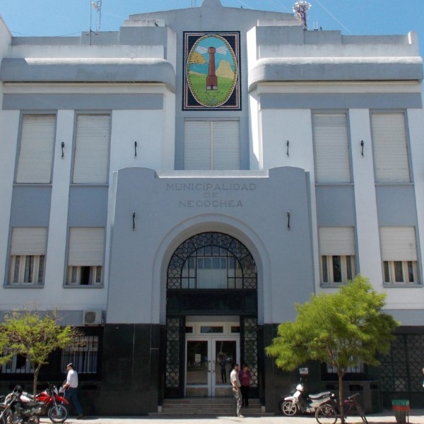 Estudiantes de la Secundaria N° 8 de Necochea visitaron el Palacio Municipal