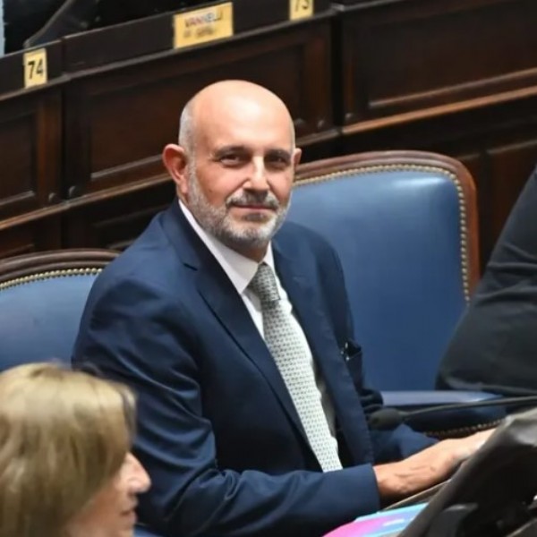 Alexis Guerrera acusó a Milei de no invertir el Impuesto a los Combustibles en las rutas nacionales