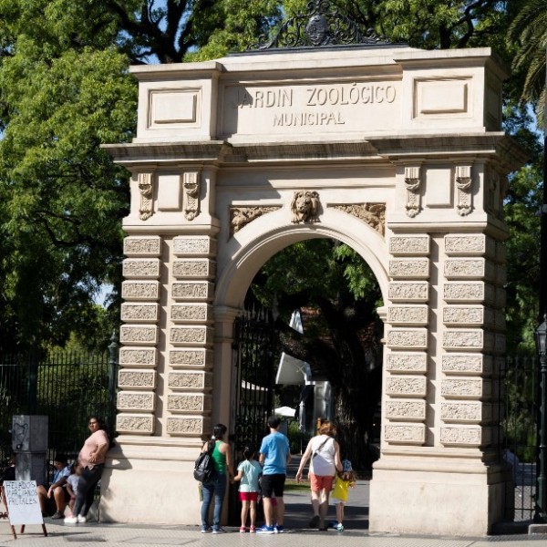 Ecoparque: cobrarán entrada a turistas, pero el ingreso seguirá siendo gratuito para los porteños