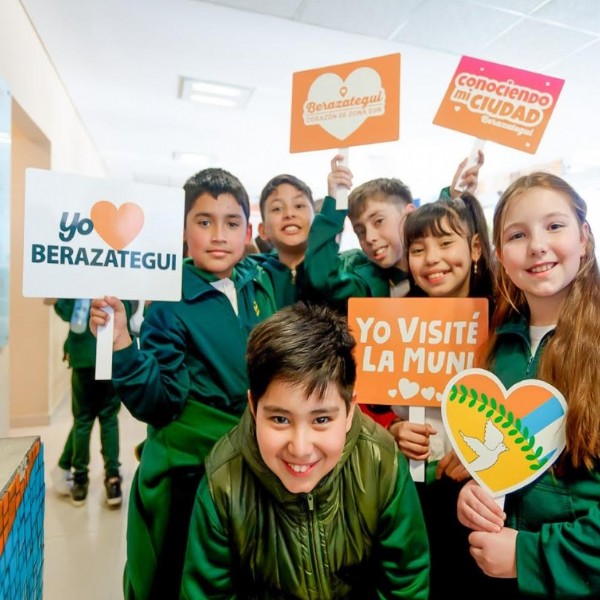 Más de 3200 estudiantes participaron del Programa "Conociendo Mi Ciudad" en Berazategui