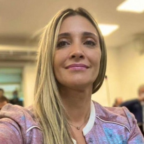 La Corte Suprema confirmó la condena a Claudia Panzardi por tuits y deberá indemnizar a Livio Gutiérrez