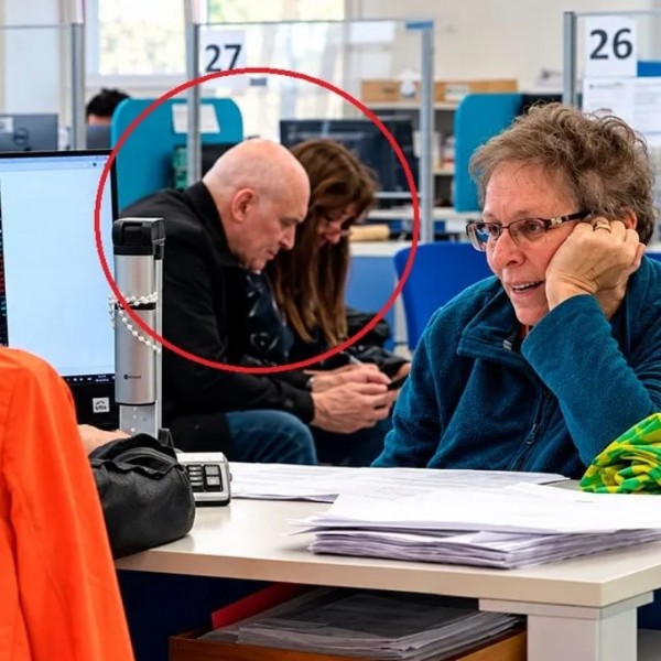 Espert fue visto en ANSES y reflotaron su frase: "Sin duda que hay que aumentar" la edad jubilatoria