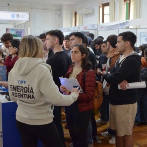 La UNLP realizará una Expo Empleo con más de 35 empresas para estudiantes y graduados de Ingeniería