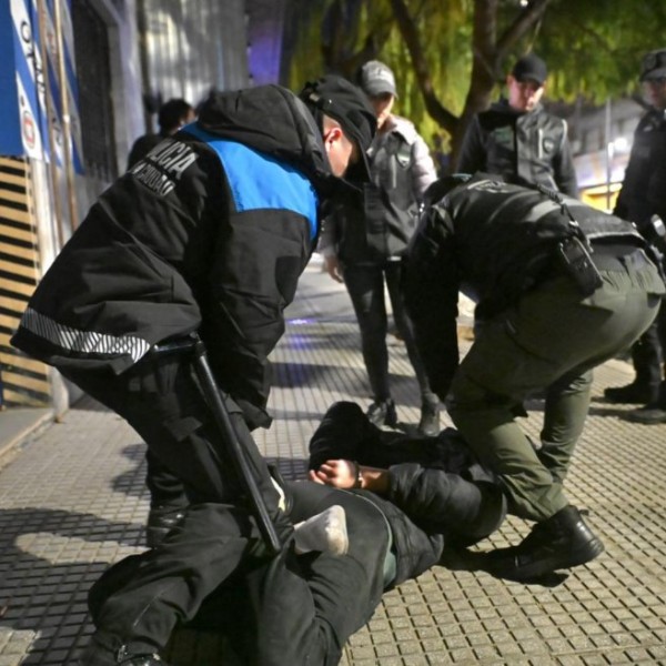 La Legislatura porteña aprobó la ley impulsada por Jorge Macri que habilita arrestos de hasta 60 días para trapitos