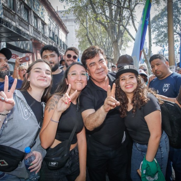 Espinoza rechazó la reforma laboral de Milei y la calificó como un retroceso para los trabajadores