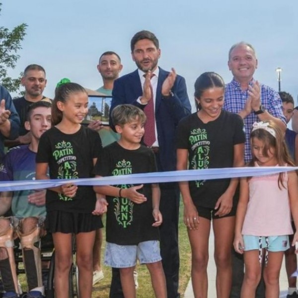 Pullaro inauguró la ciclovía sur de Laguna Paiva con una inversión provincial superior a 200 millones de pesos