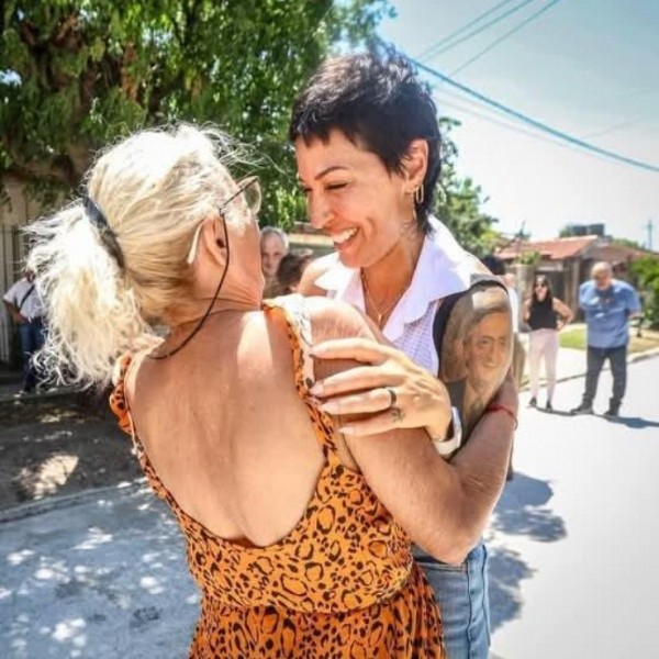 Quilmes Oeste sumó 200 metros de asfalto con fondos municipales en el barrio El Dorado