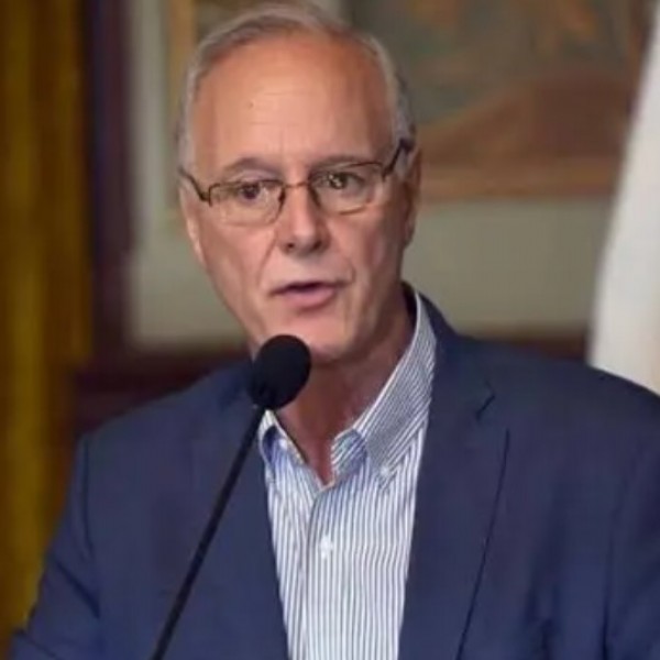 "Nos van a dejar sin nada de salud": Gollan apuntó contra Milei por el fin del programa Remediar