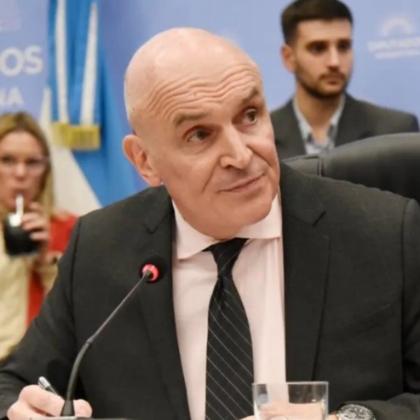 José Luis Espert recusó al fiscal de la causa y afirmó que declarará "cuando la instrucción sea objetiva e imparcial"