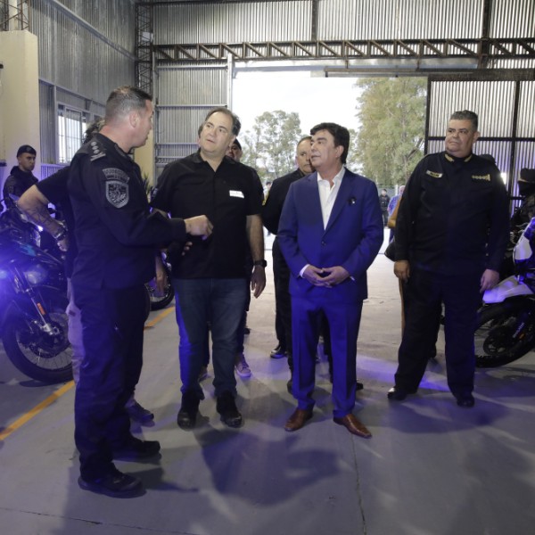 Espinoza y Alonso inauguraron una base de fuerzas especiales en Ramos Mejía