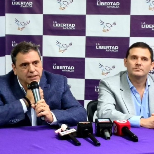 Catalán destrozó a Campero tras la denuncia por domicilios: "Es un esbirro servil al oficialismo"