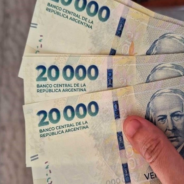 Siete de cada diez trabajadores argentinos aseguran que su sueldo no les dura más de dos semanas