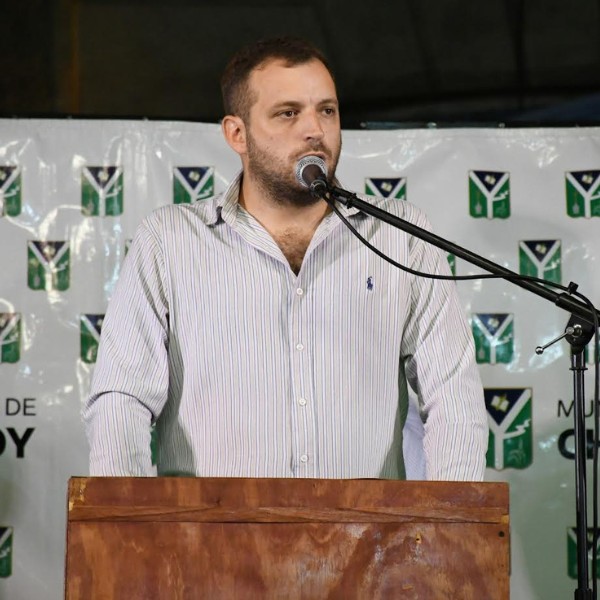 Cuadrelli salió al cruce: "El intendente Guillermo Britos no tiene responsabilidad sobre el transporte público en otras jurisdicciones"