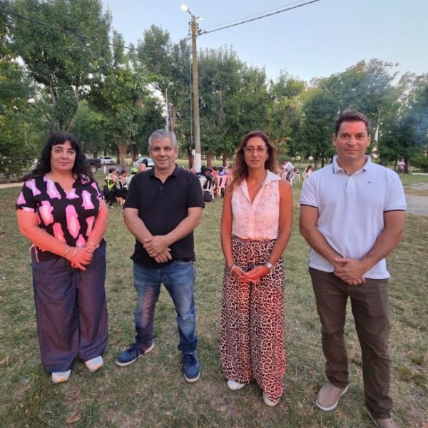 Britos defendió las becas laborales y aseguró que el programa continuará pese a las críticas