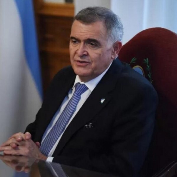 Osvaldo Jaldo pidió detener y expulsar a alumnos que lleven armas a la escuela