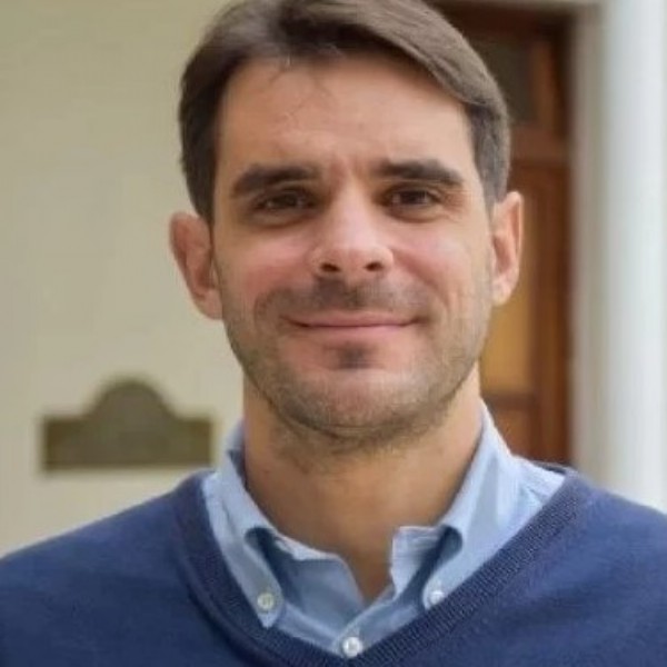 "Hay que jubilar a toda una generación de políticos": Passaglia lanzó una frase que sacude la interna