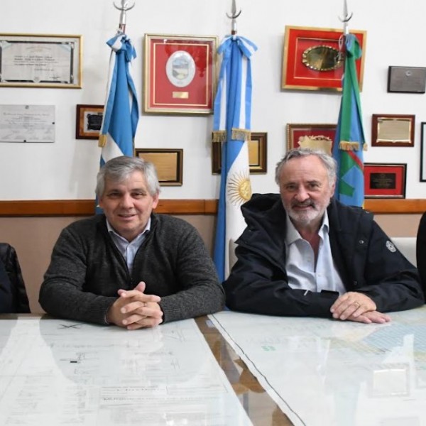 Britos, Bevilacqua y De la Torre reunieron a dirigentes para debatir autonomía y federalización del conurbano